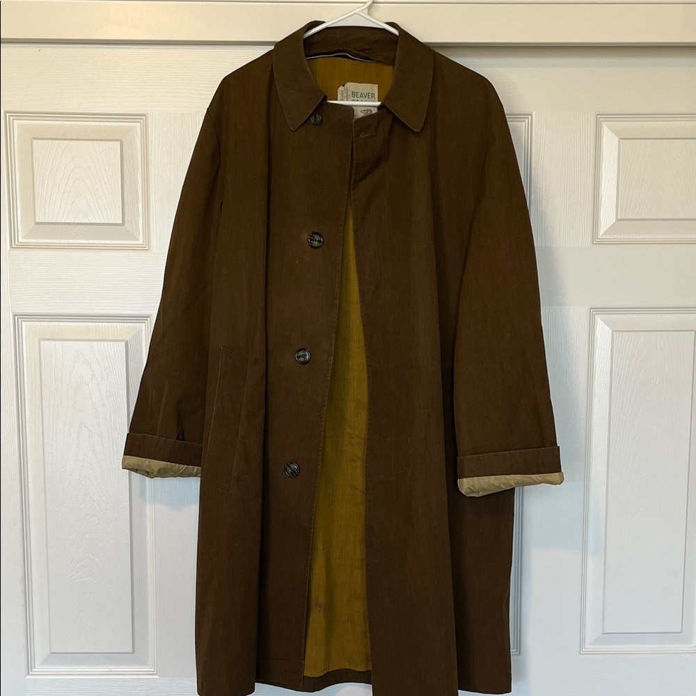 Beaver Brooke Trench Coat Timeless Classic Style
